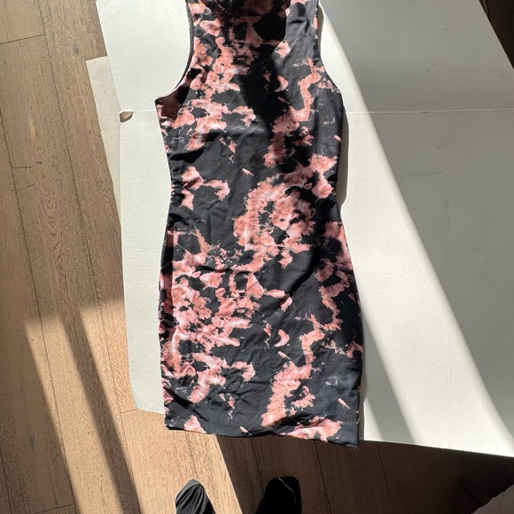 Tiger Mist Black and Pink Patterned Mini Dress - Picture 2 of 3